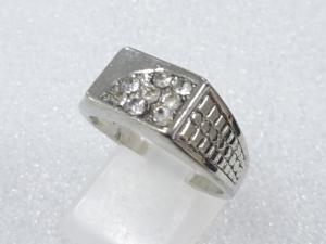 クリスタル　指輪(17号)